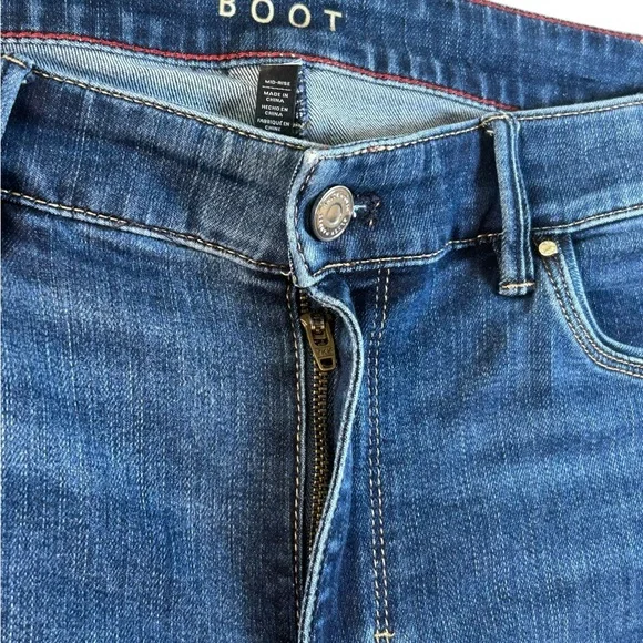 White House Black Market Women's Blue Boot Cut Jeans Sz 8 mid rise “The Boot” - Picture 5 of 9